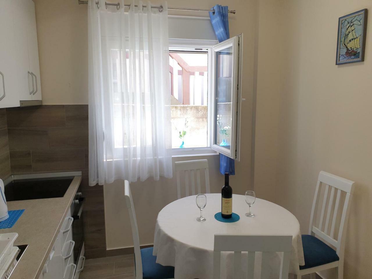 Apartments Jadran Тиват Экстерьер фото