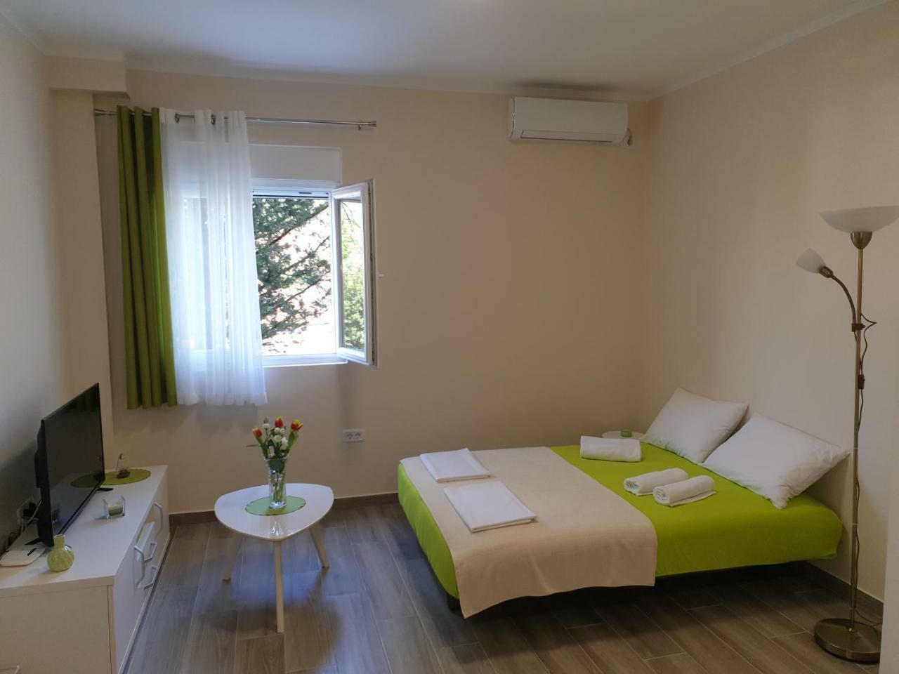 Apartments Jadran Тиват Экстерьер фото