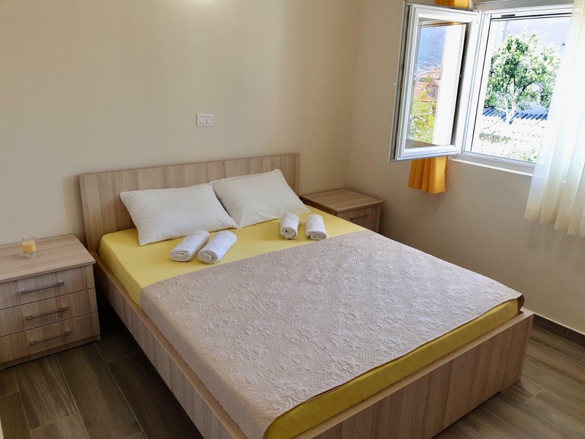 Apartments Jadran Тиват Экстерьер фото